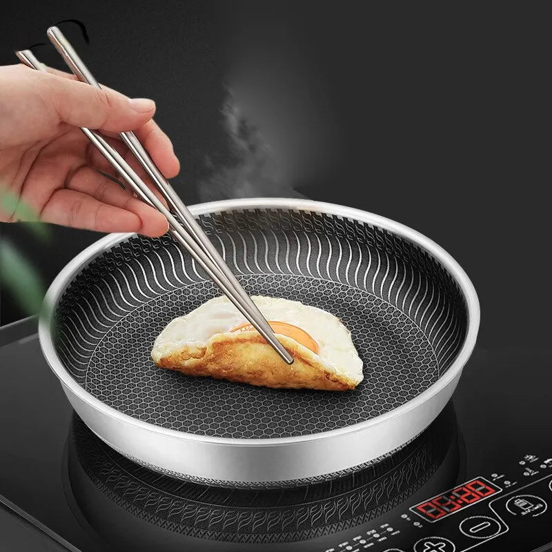 SteelHex Honeycomb Skillet